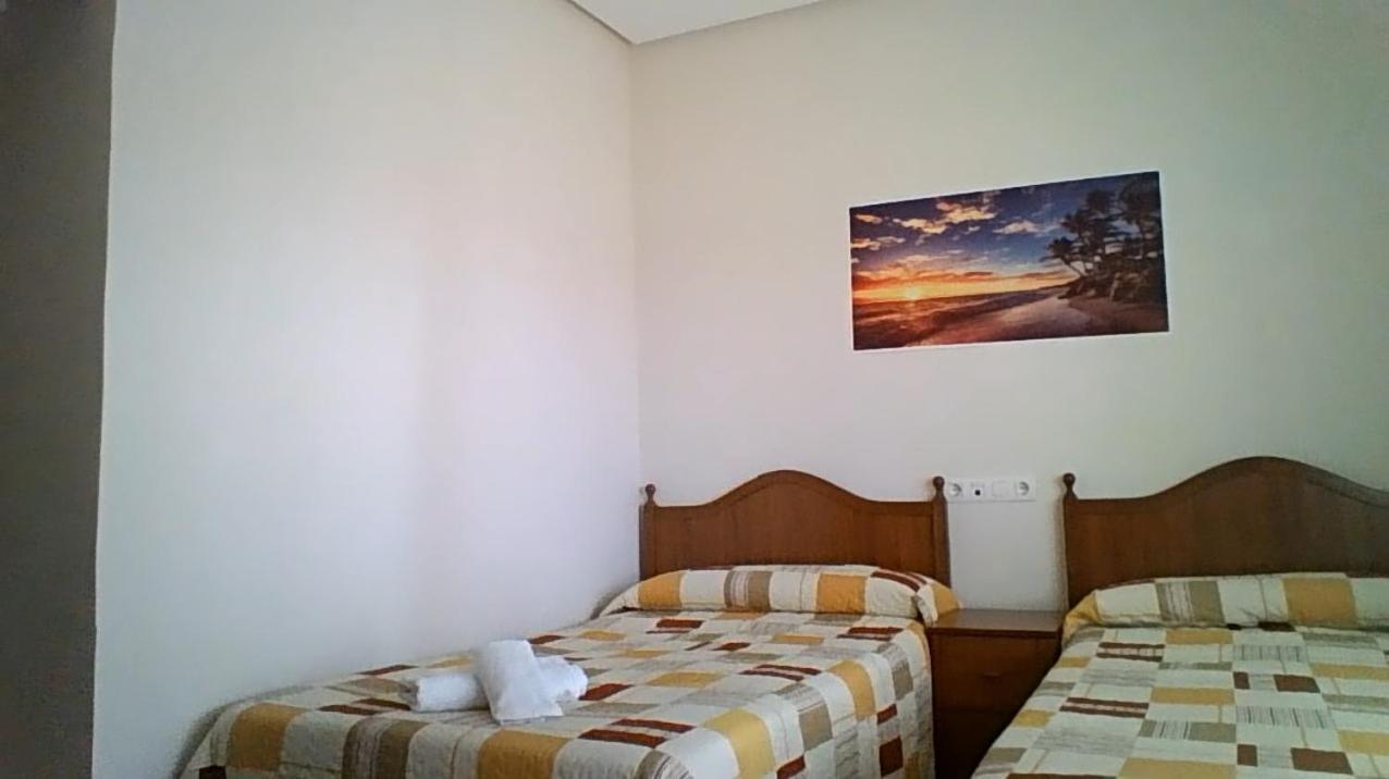 Hostal Restaurante Galicia Villardefrades Exteriér fotografie